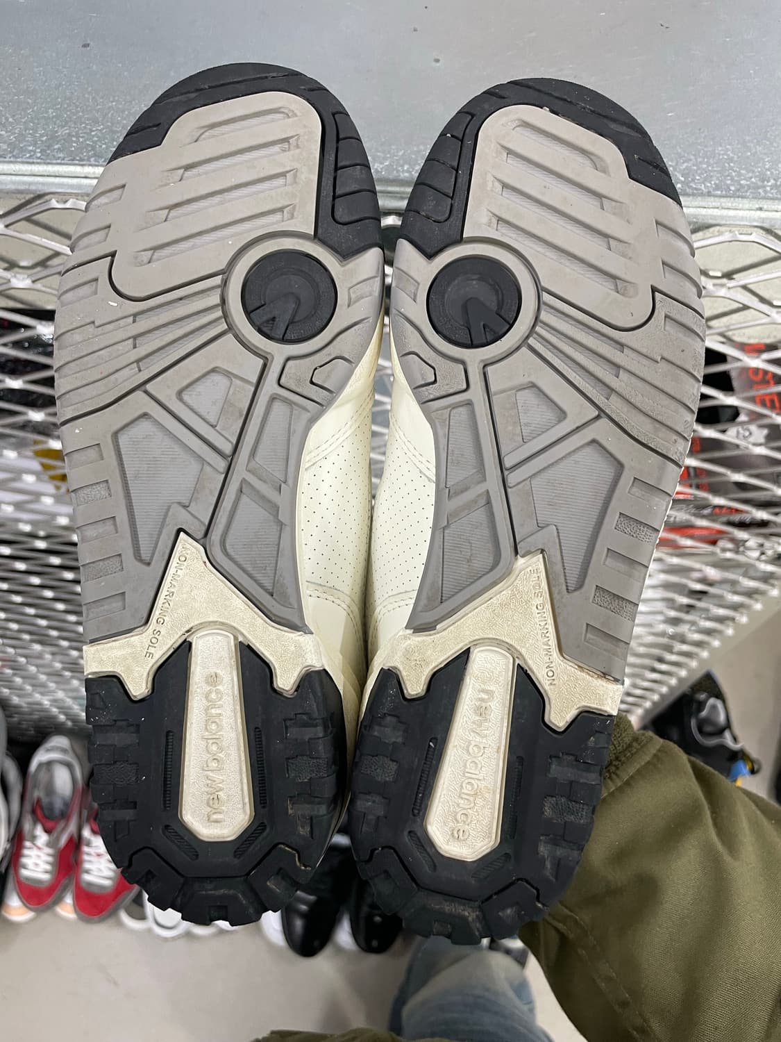 뉴발란스 550 화이트 블랙 255 상품이미지6