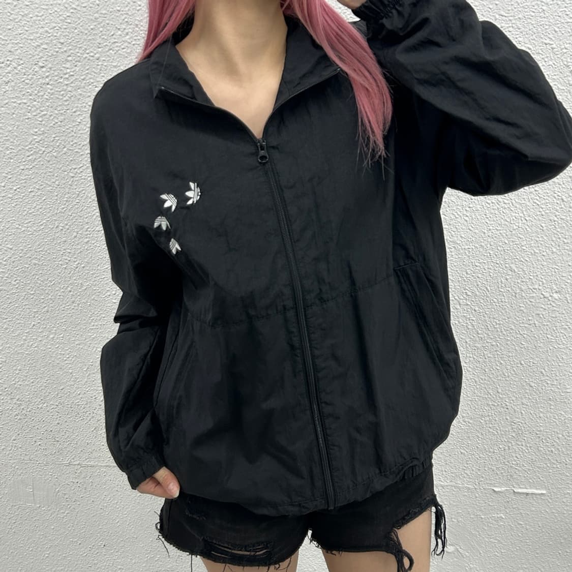 아디다스 드랍로고 우븐 블랙 바람막이 M 상품이미지1