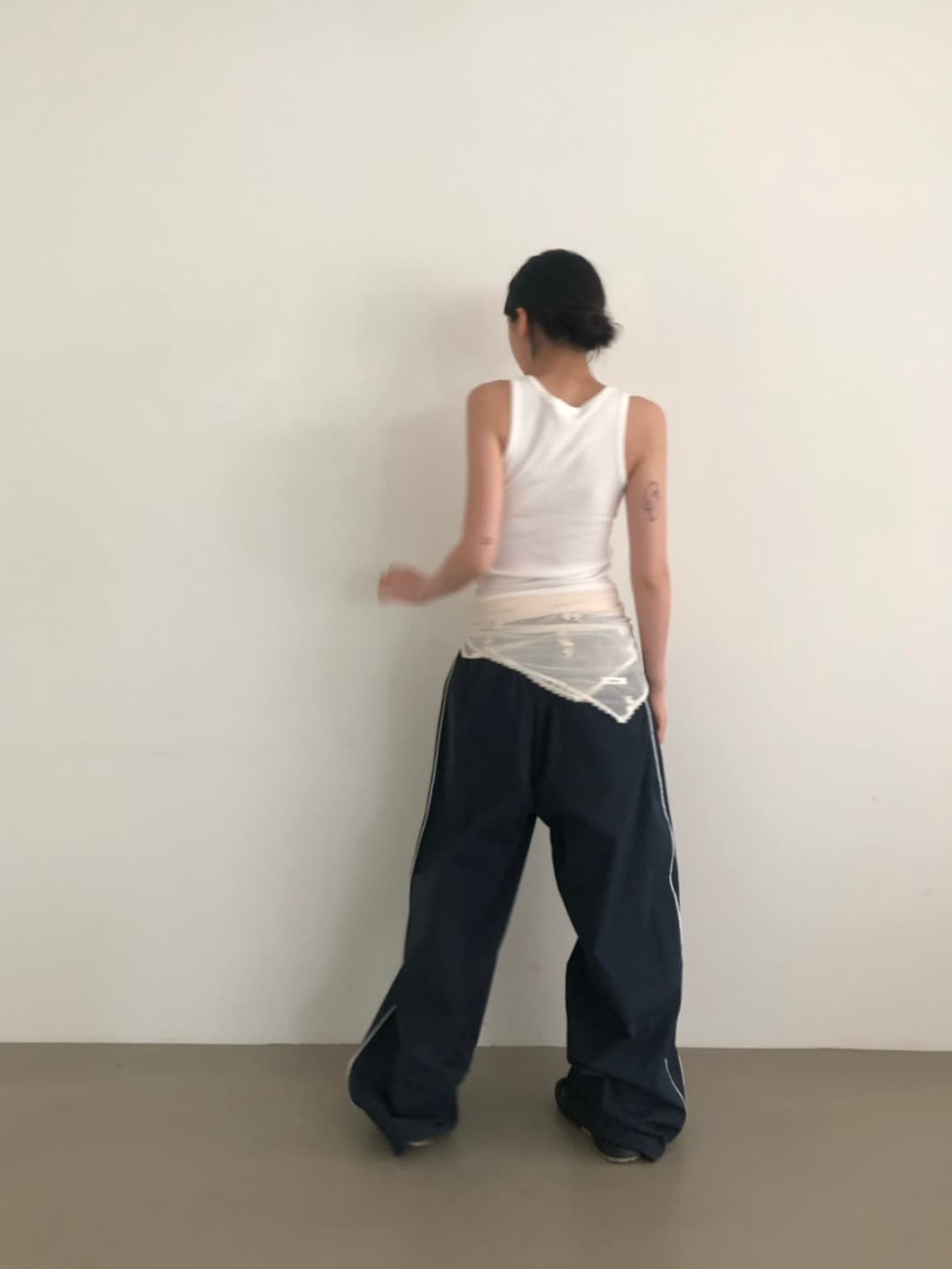 [YUE] yue project 시티 나일론 팬츠 네이비 상품이미지3
