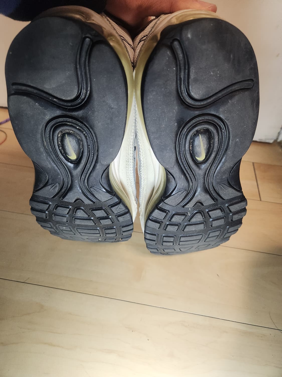 (W275)나이키 에어맥스 98 이글루 상품이미지8