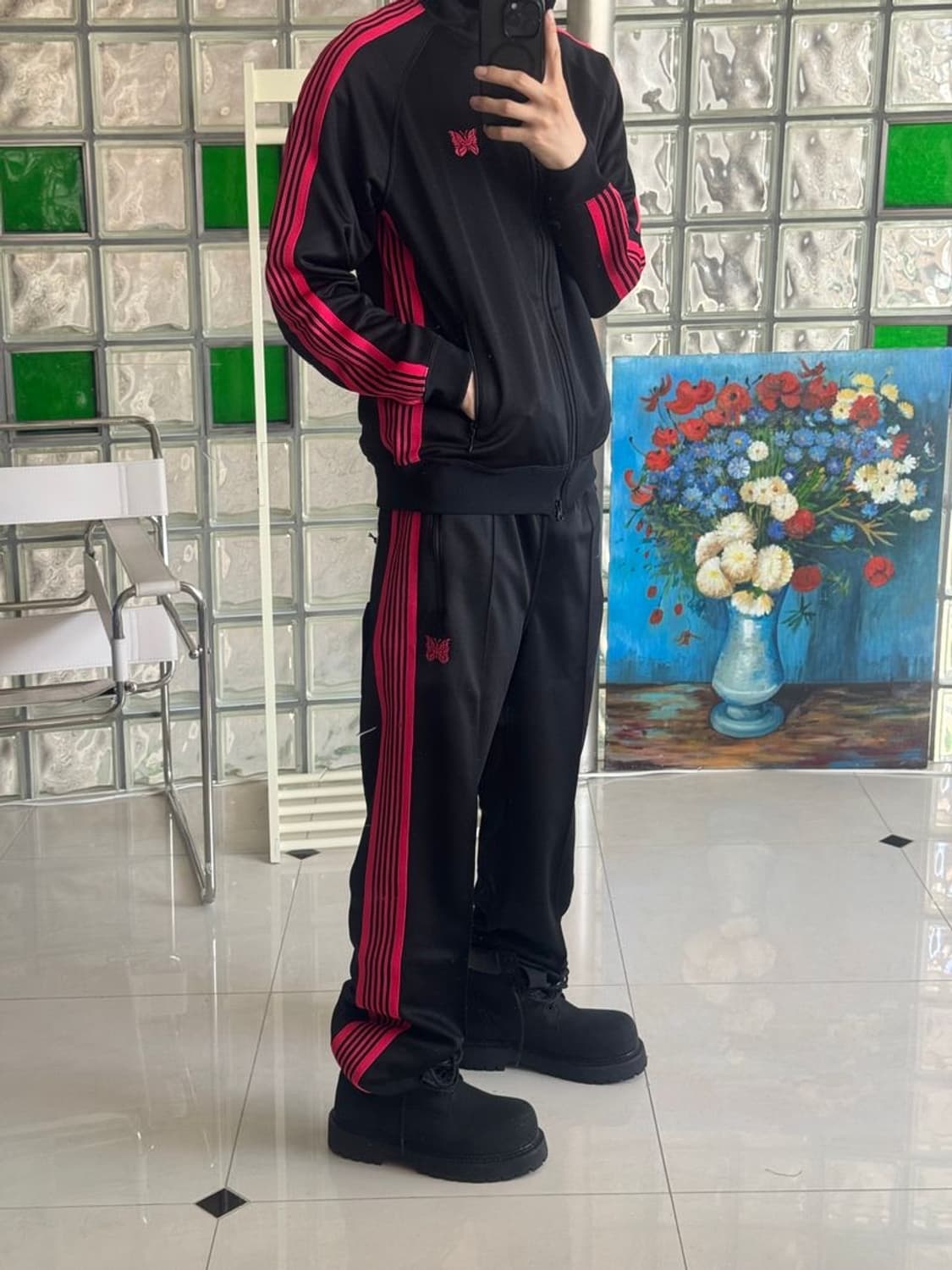 니들스 스트레이트 팬츠 m사이즈 black/red 상품이미지5