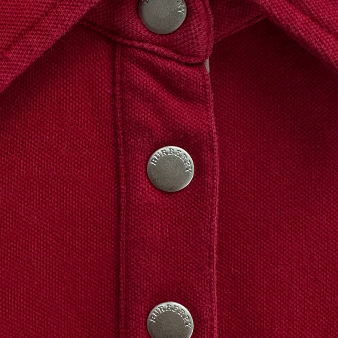 버버리 체크 로고 디자인 카라티 상품이미지6