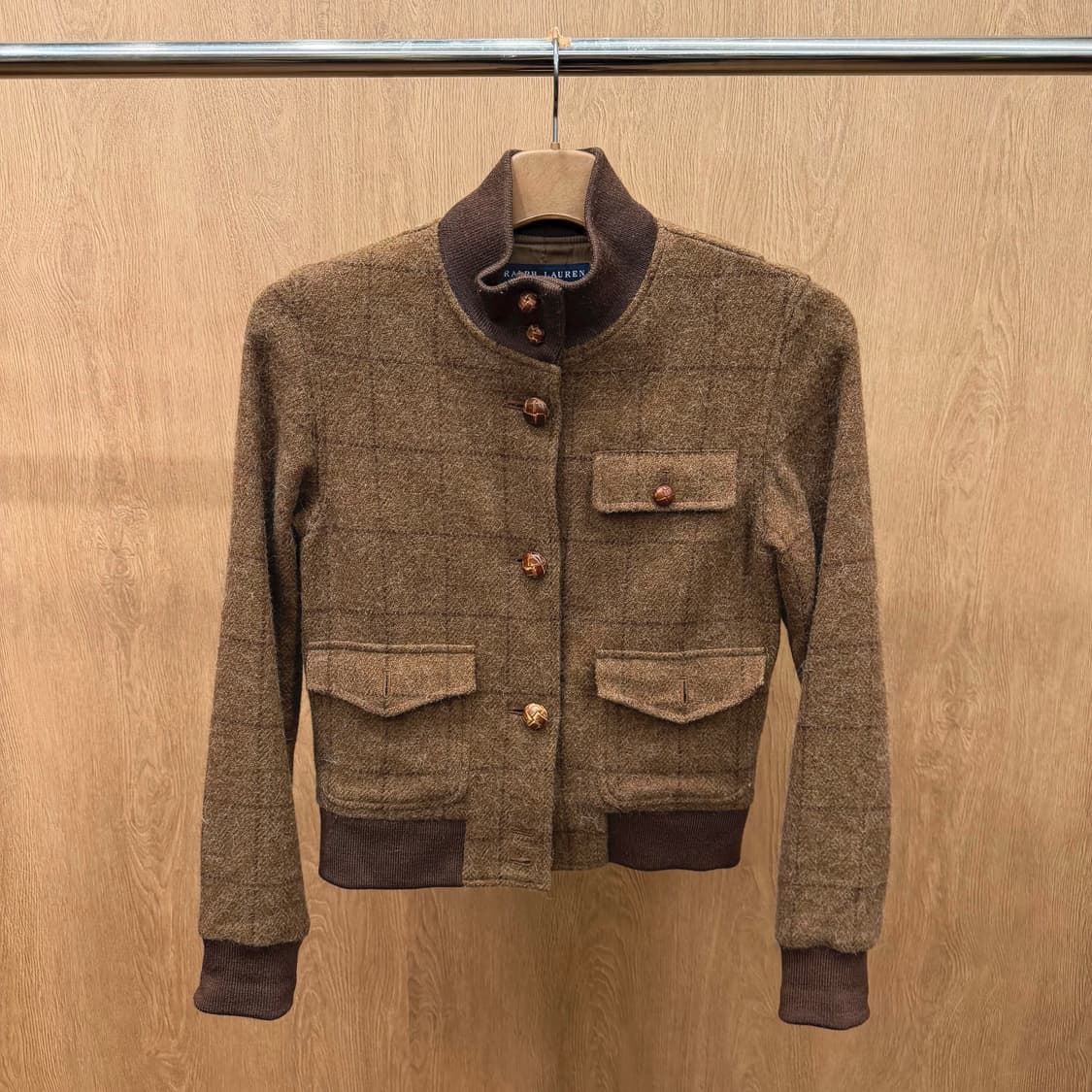 폴로 랄프로렌 하이넥 체크 울 블루종 자켓 플랩 포켓 디테일 브라운 상품이미지2