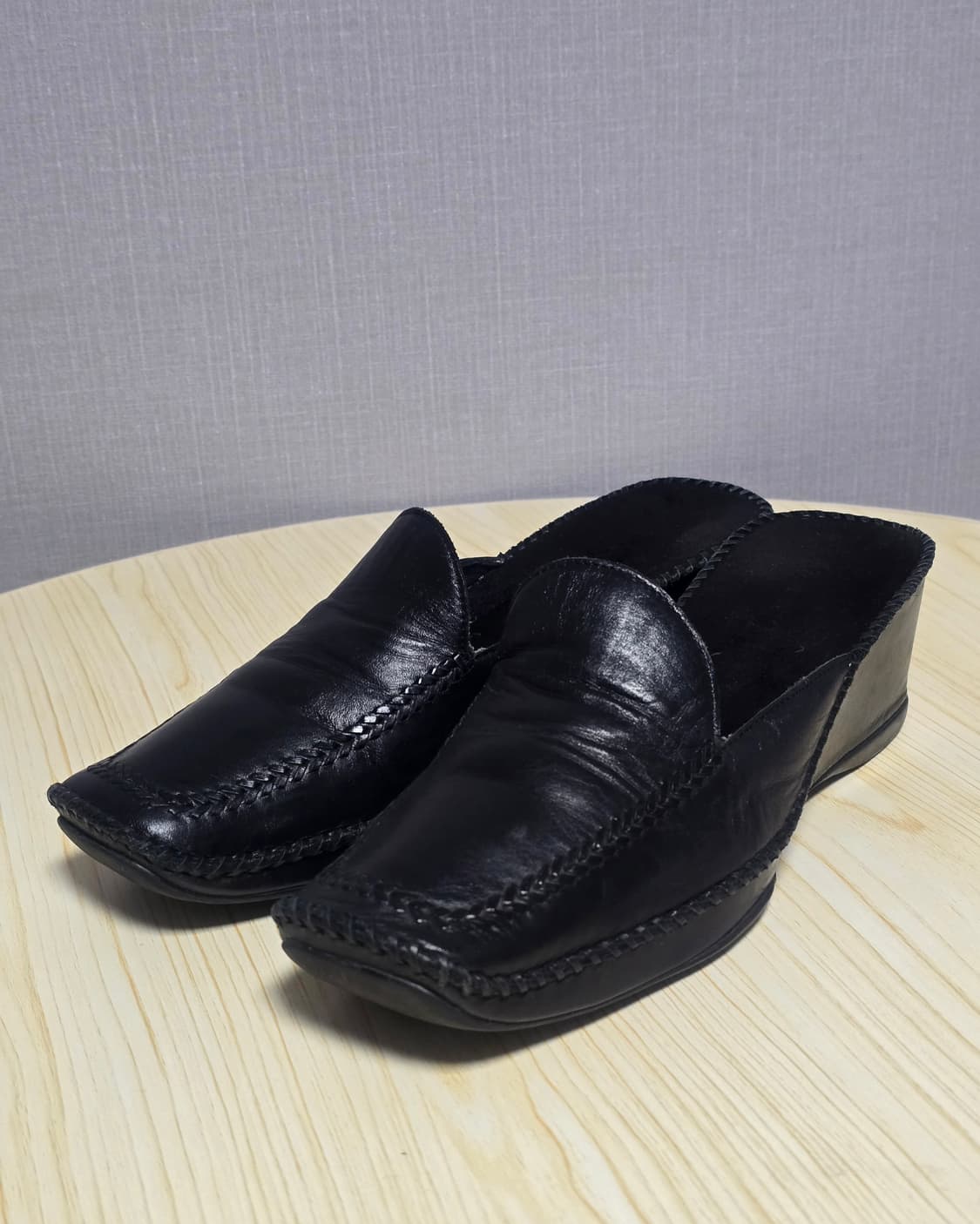 쥬세페 자노티 스퀘어 레더 블로퍼 245 상품이미지1