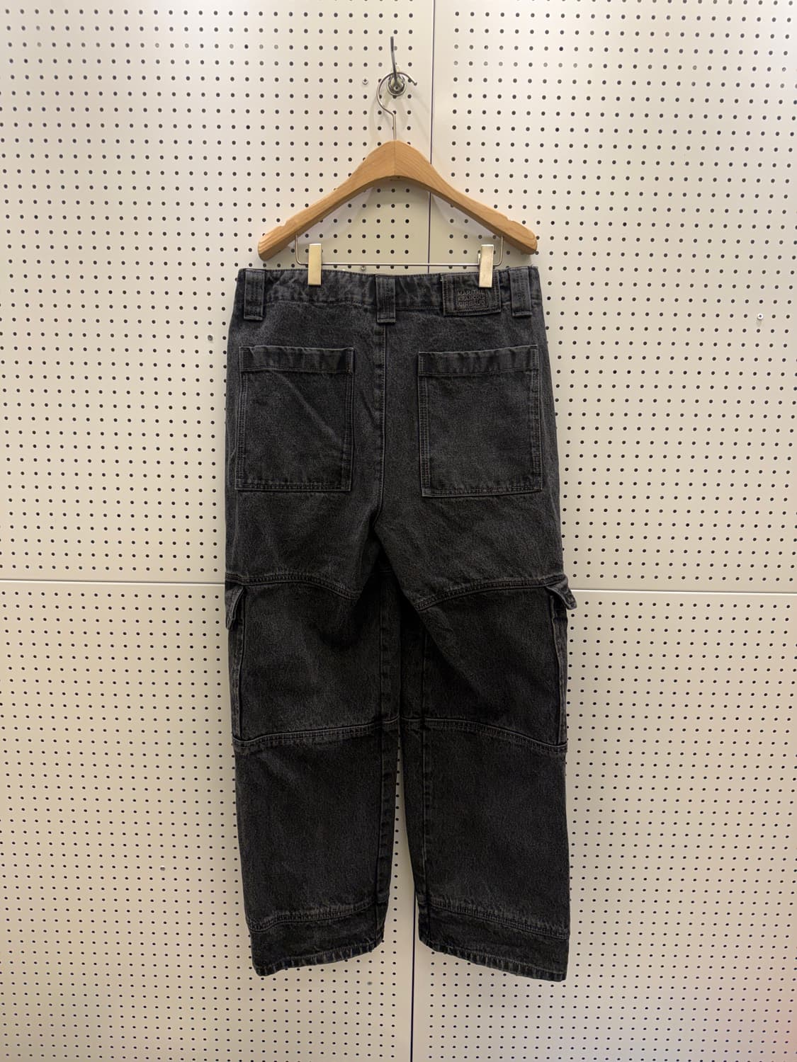 마리떼 프랑소와저버 더블니 카고 블랙 데님 팬츠 U235 상품이미지4