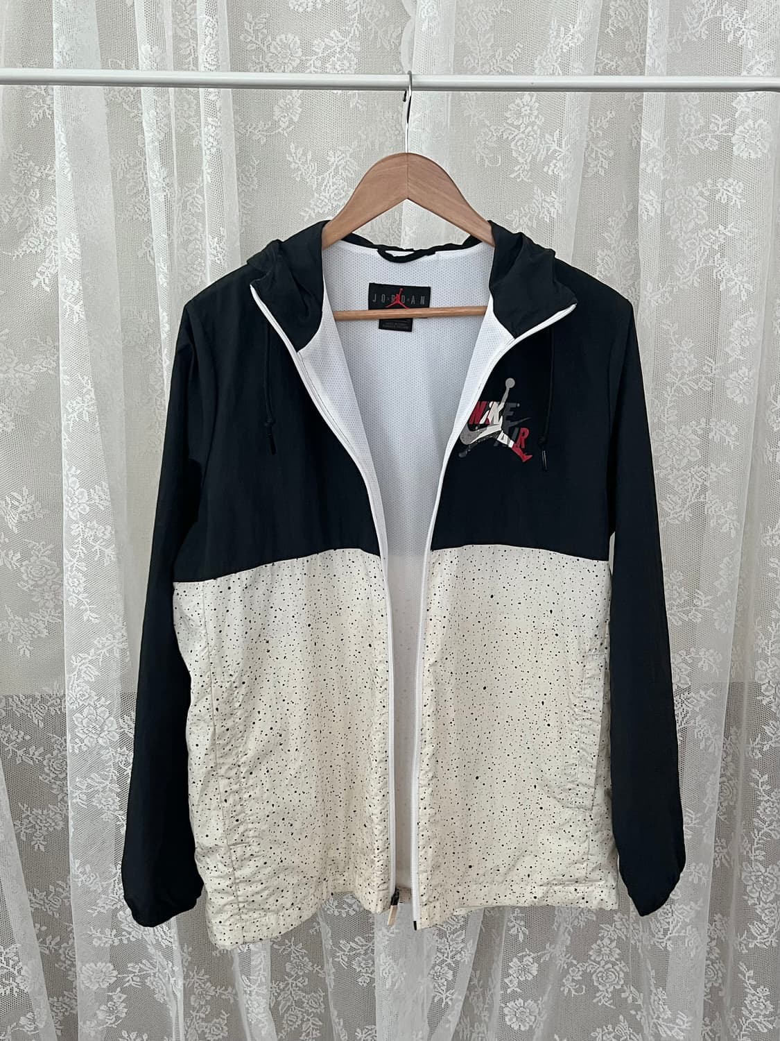 M) 나이키 조던 바람막이 자켓 상품이미지3