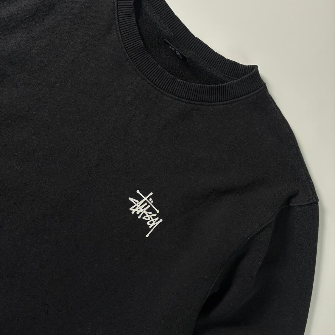 Stussy  스투시 베이직 빅로고 블랙 맨투맨  상품이미지4