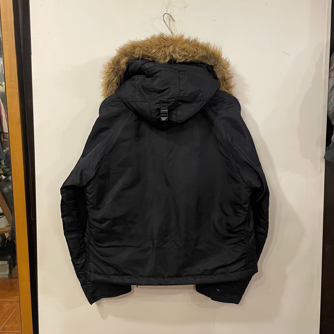 알파인더스트리 리메이크 크롭봄버 S 상품이미지2