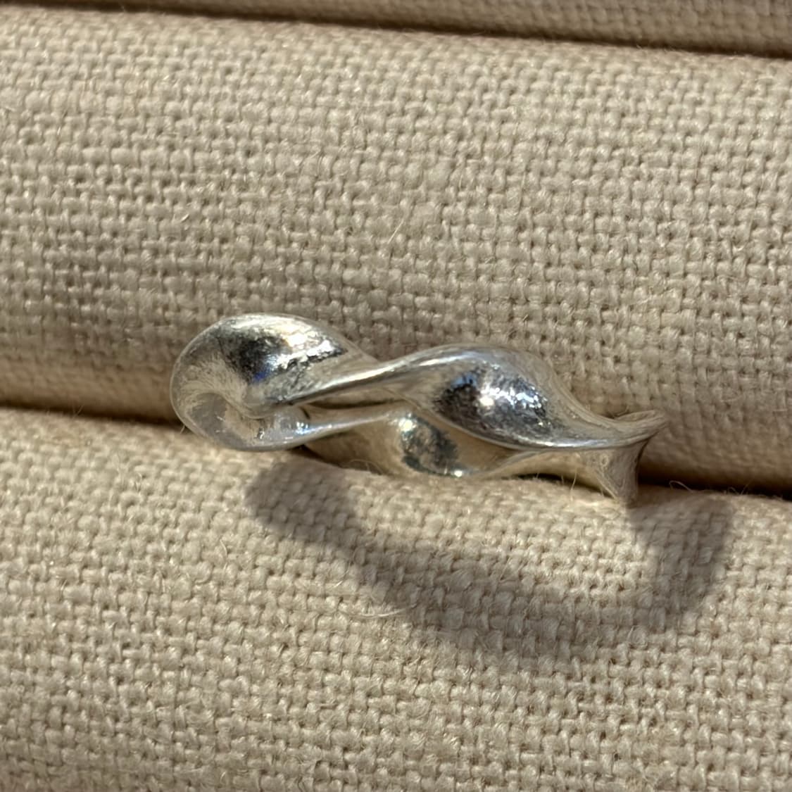 새상품 여성 신주 꽈베기 반지  상품이미지6