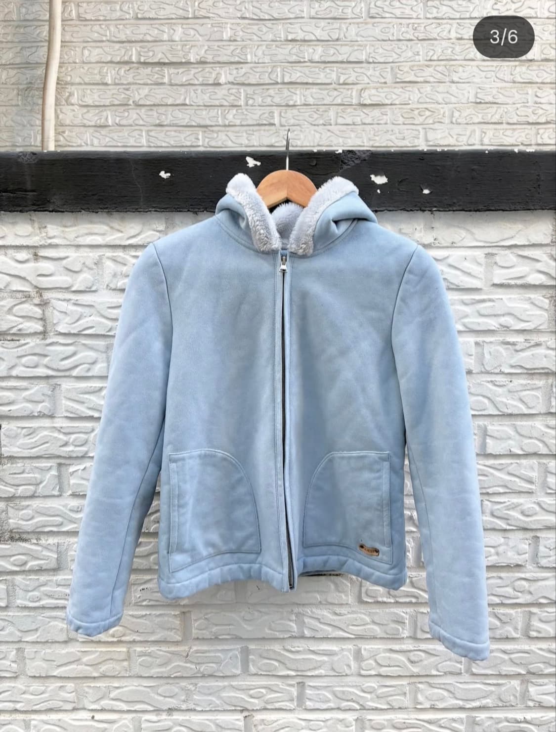 소소혜지빈티지 게스 하늘색 무스탕 상품이미지1