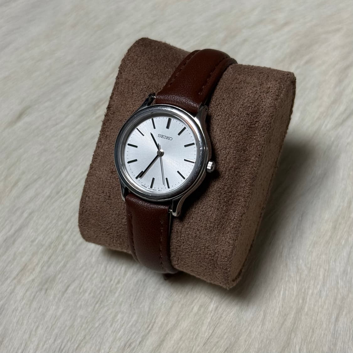 세이코 여성 빈티지 쿼츠 손목시계 판매합니다. 상품이미지1