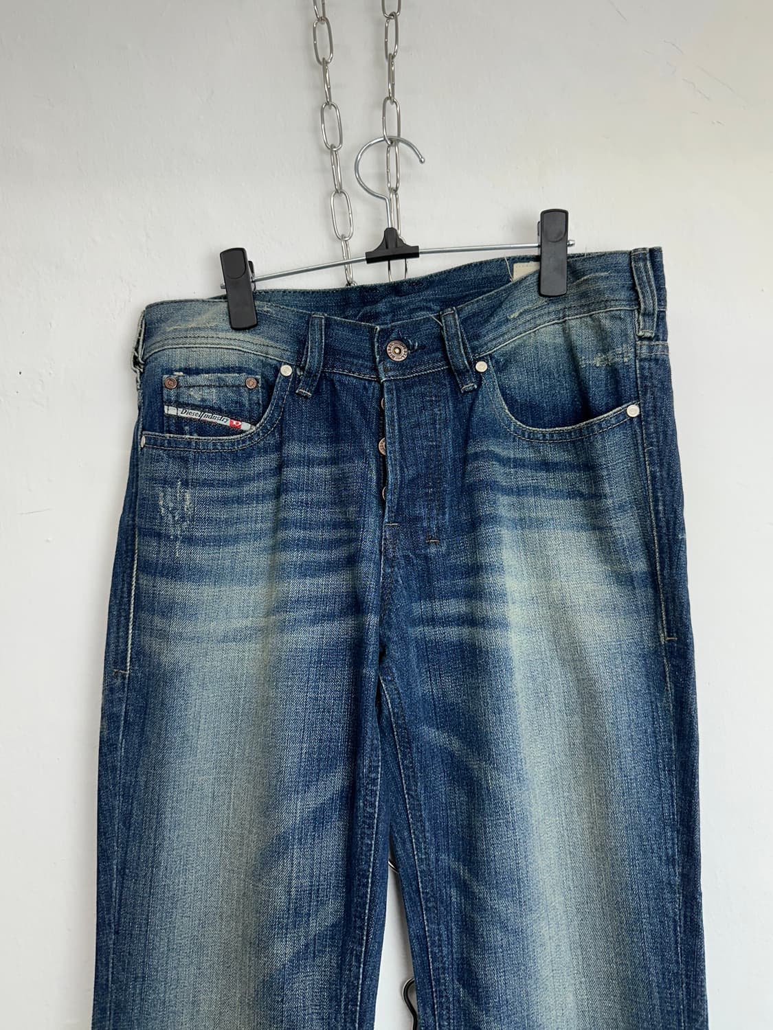 Diesel Zathan Bootcut Distressed Denim 상품이미지5