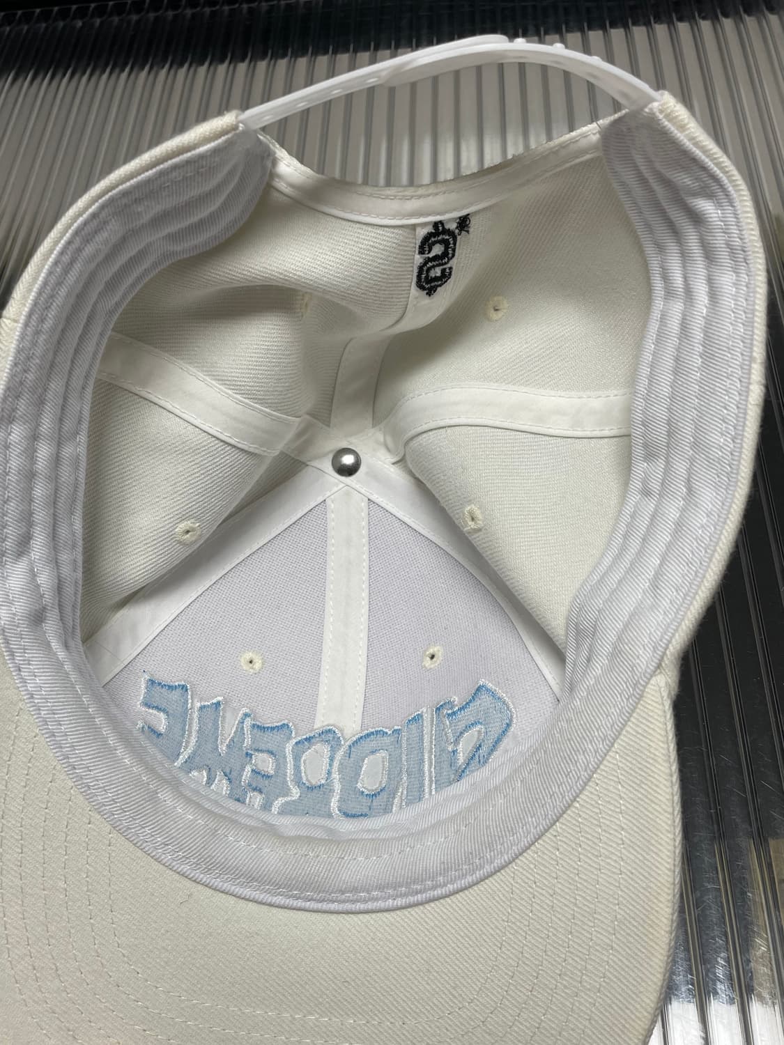  Supreme 슈프림 화이트 볼캡 24SS 상품이미지2
