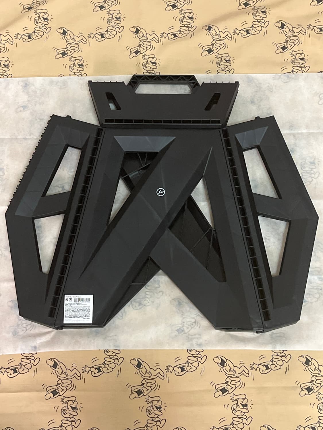 2019’s Fragment foldable chair 상품이미지4