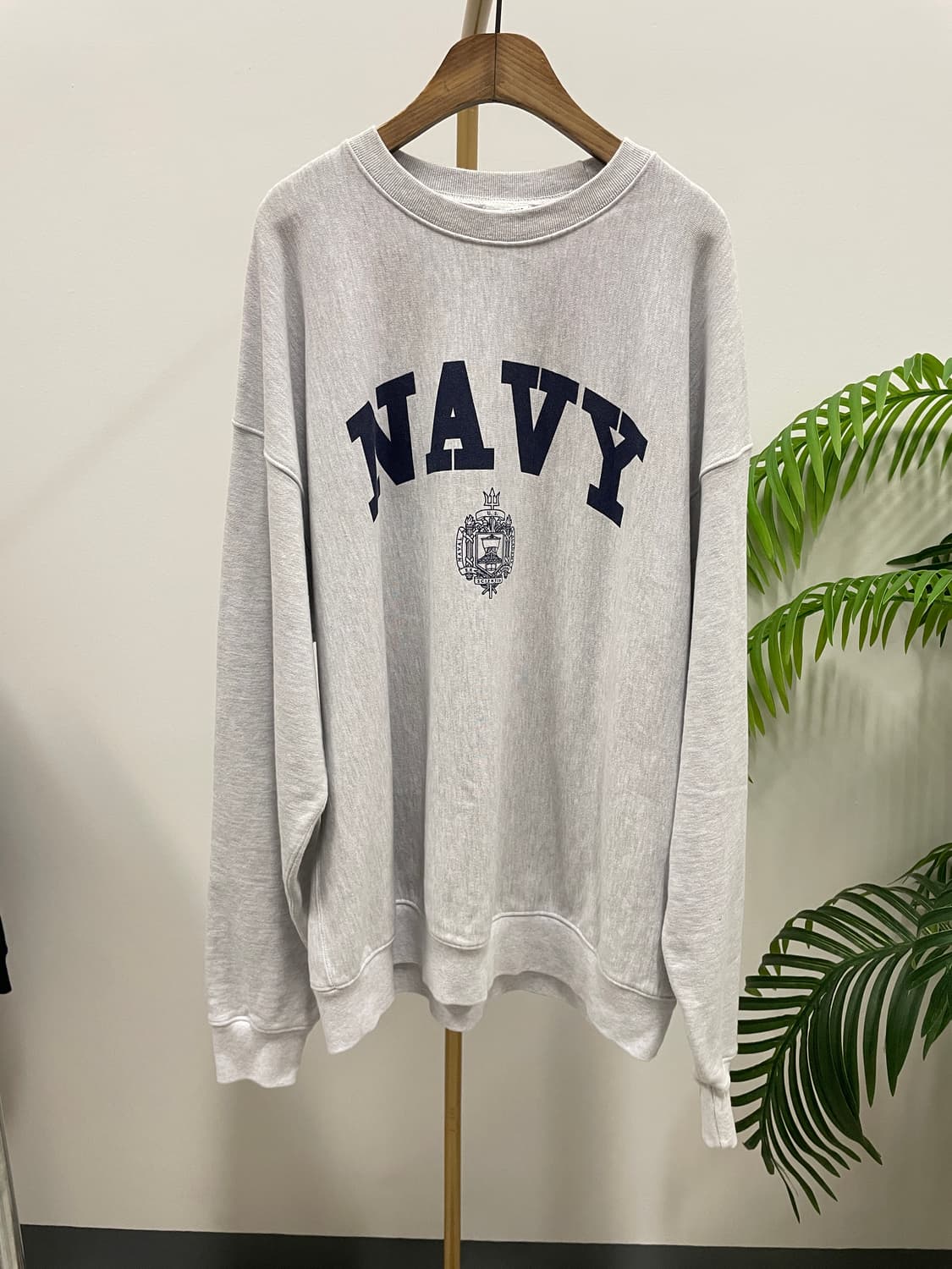 아웃스탠딩 NAVY 맨투맨 상품이미지1