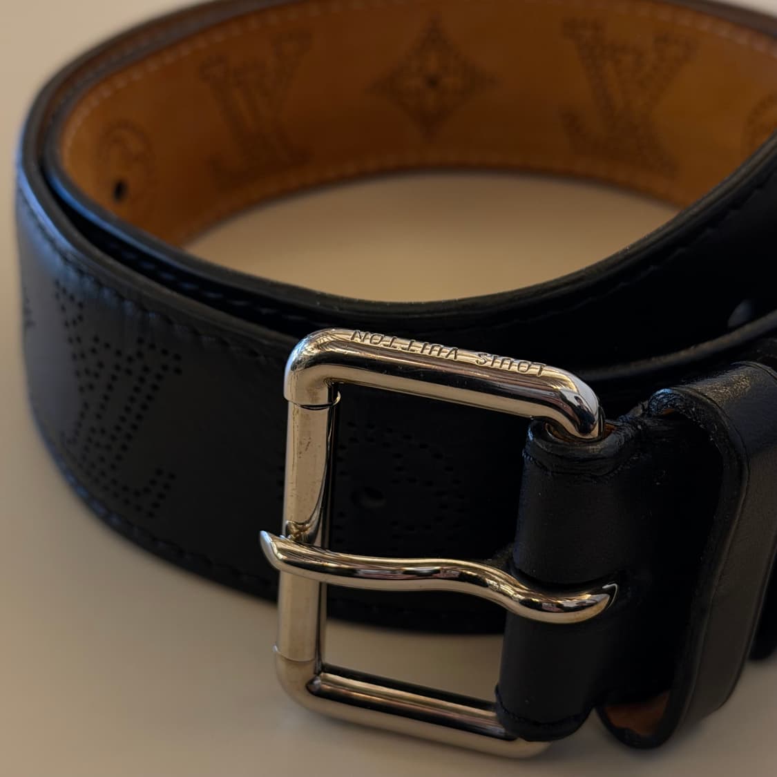 루이비통 Santur Perforated Mahina 모노그램 벨트 OS 상품이미지2