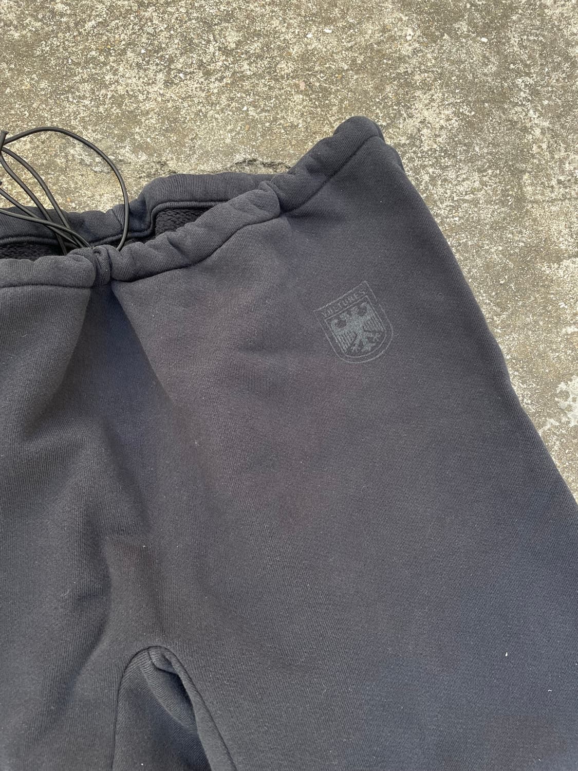 이지 벌쳐스 스웻 팬츠 블랙 2 상품이미지2