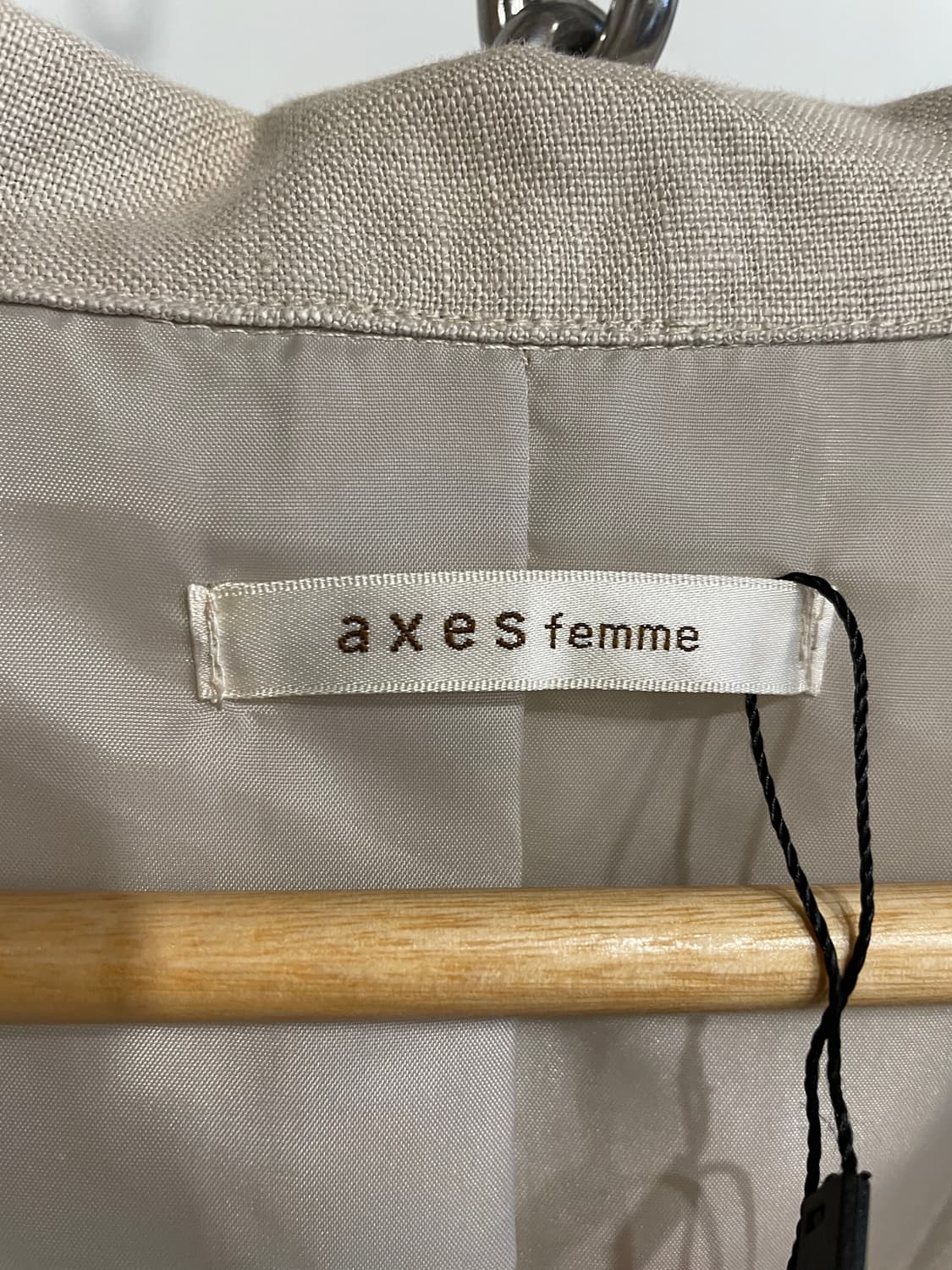 axes femme 엑시즈팜 레이스 아일렛 베이지 베스트 모리 라떼 갸루 상품이미지4