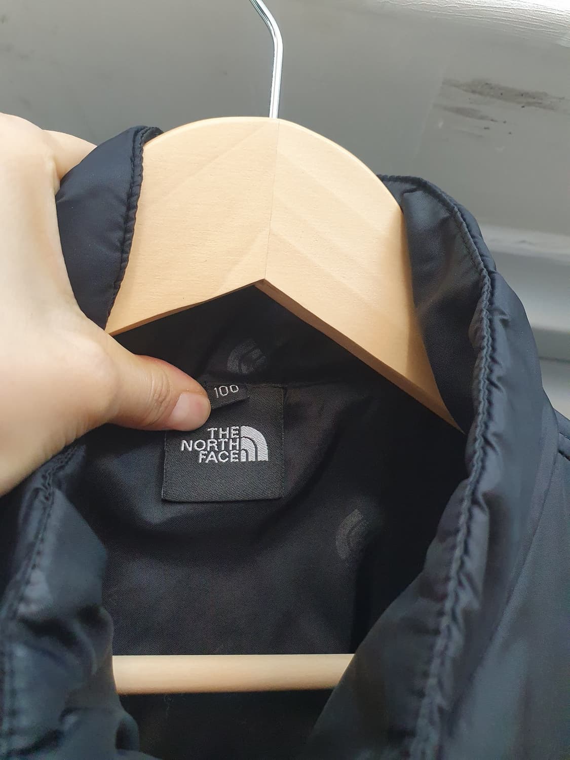 노스페이스 경량패딩 L 100 상품이미지3