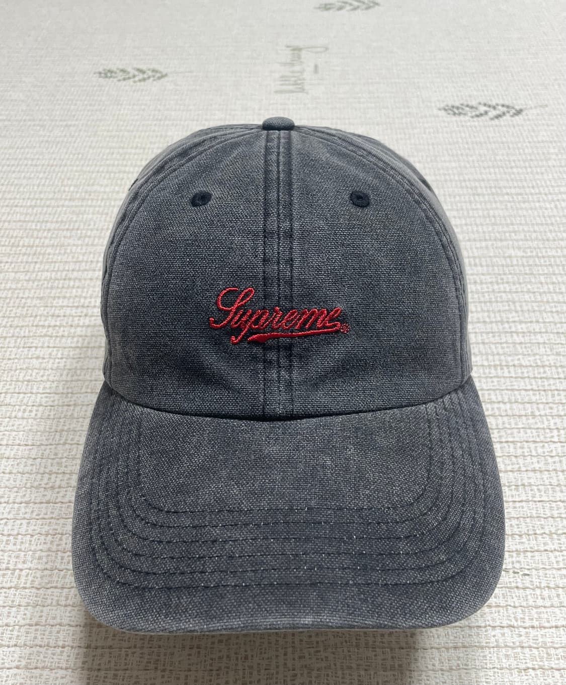 19fw 슈프림 스크립트 로고 6패널 블랙 상품이미지1