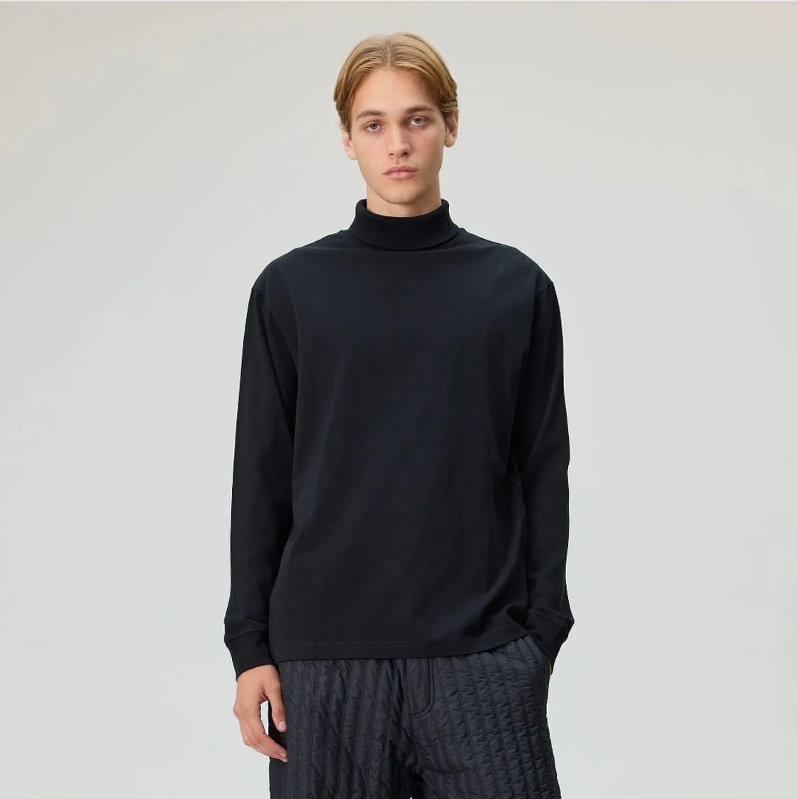 Kith 터틀넥긴팔 새상품 xxl 블랙 상품이미지1