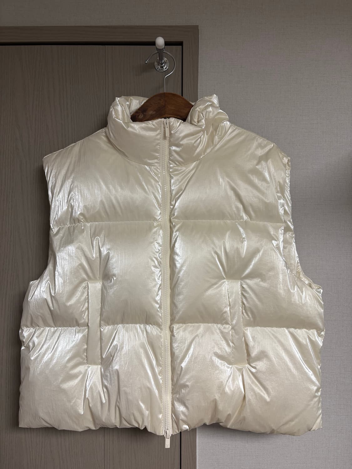 어반드레스 패딩조끼 Siberia Duck Stella Crop Vest 상품이미지1