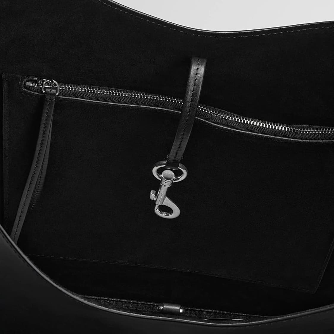 phoebe philo 피비 파일로 빈백 숄더백 상품이미지5