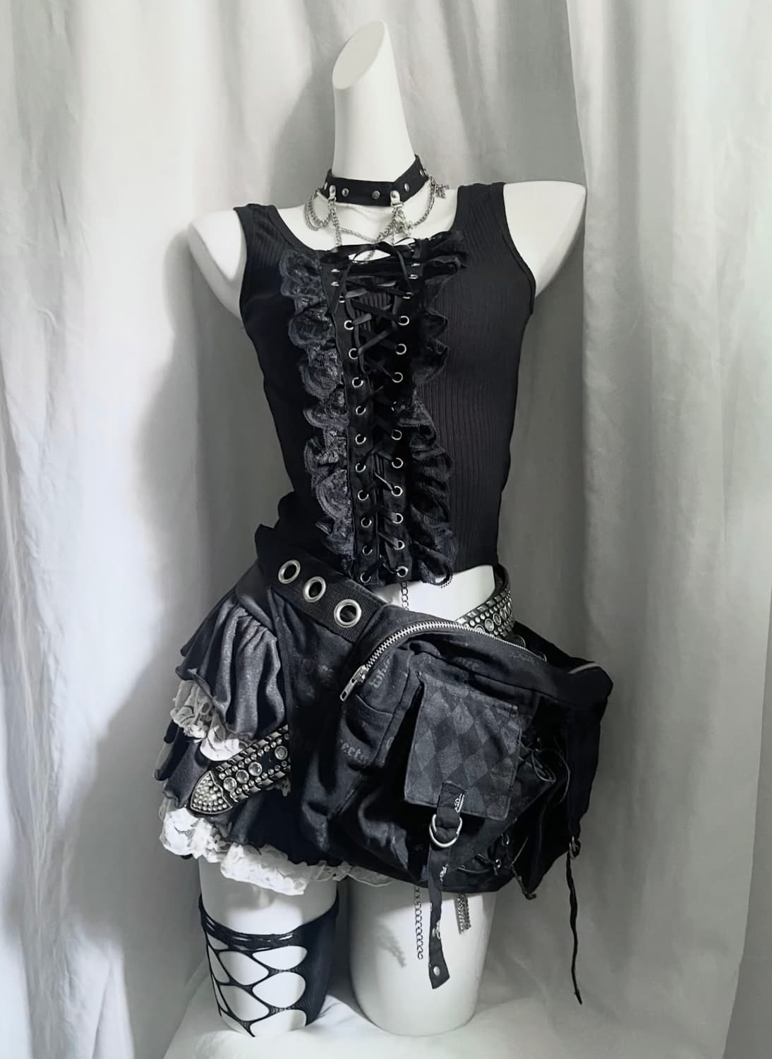 Punk sleeveless 상품이미지1