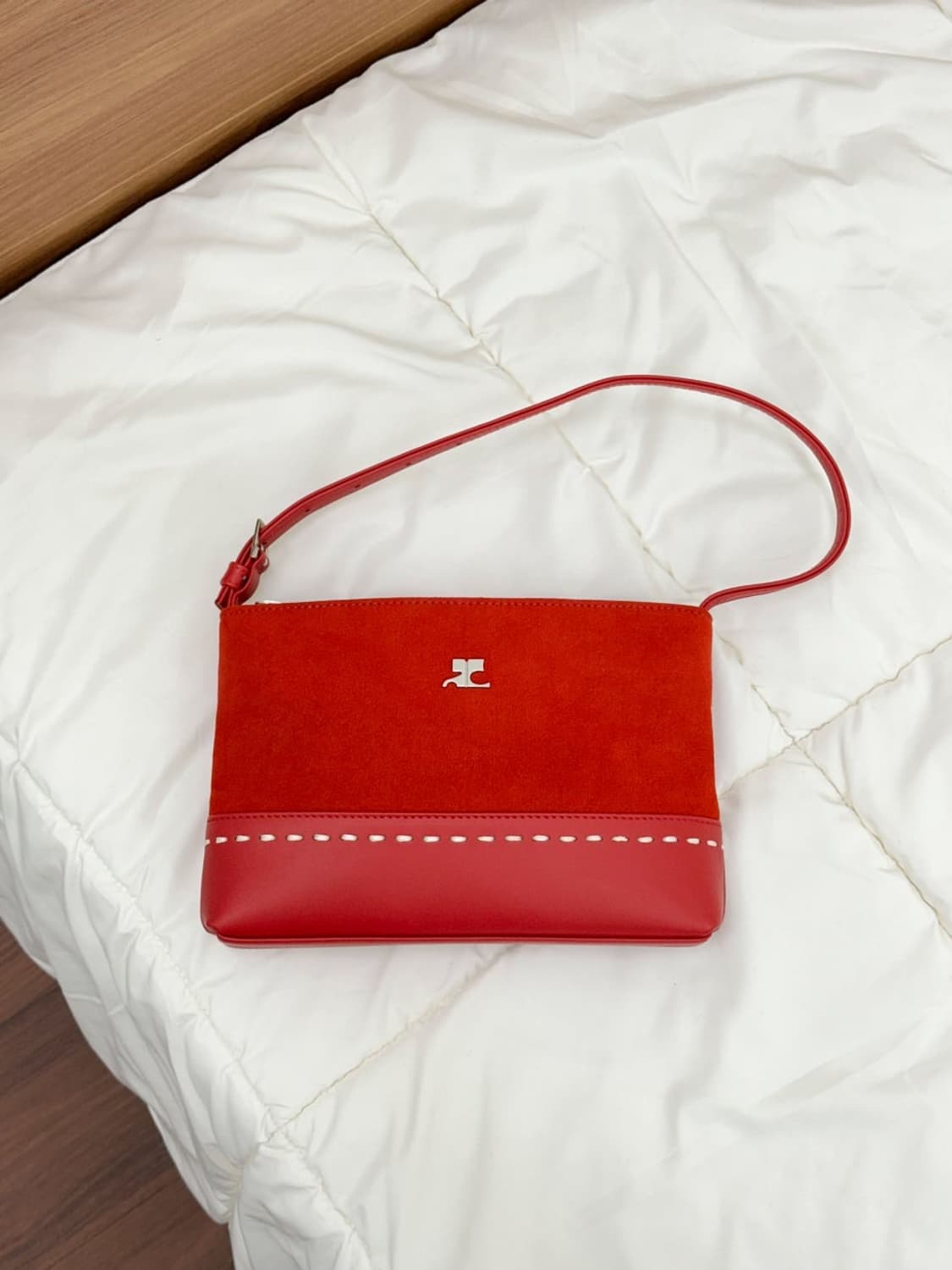 courreges / 꾸레쥬 레드 스웨이드 미니 숄더백  상품이미지1