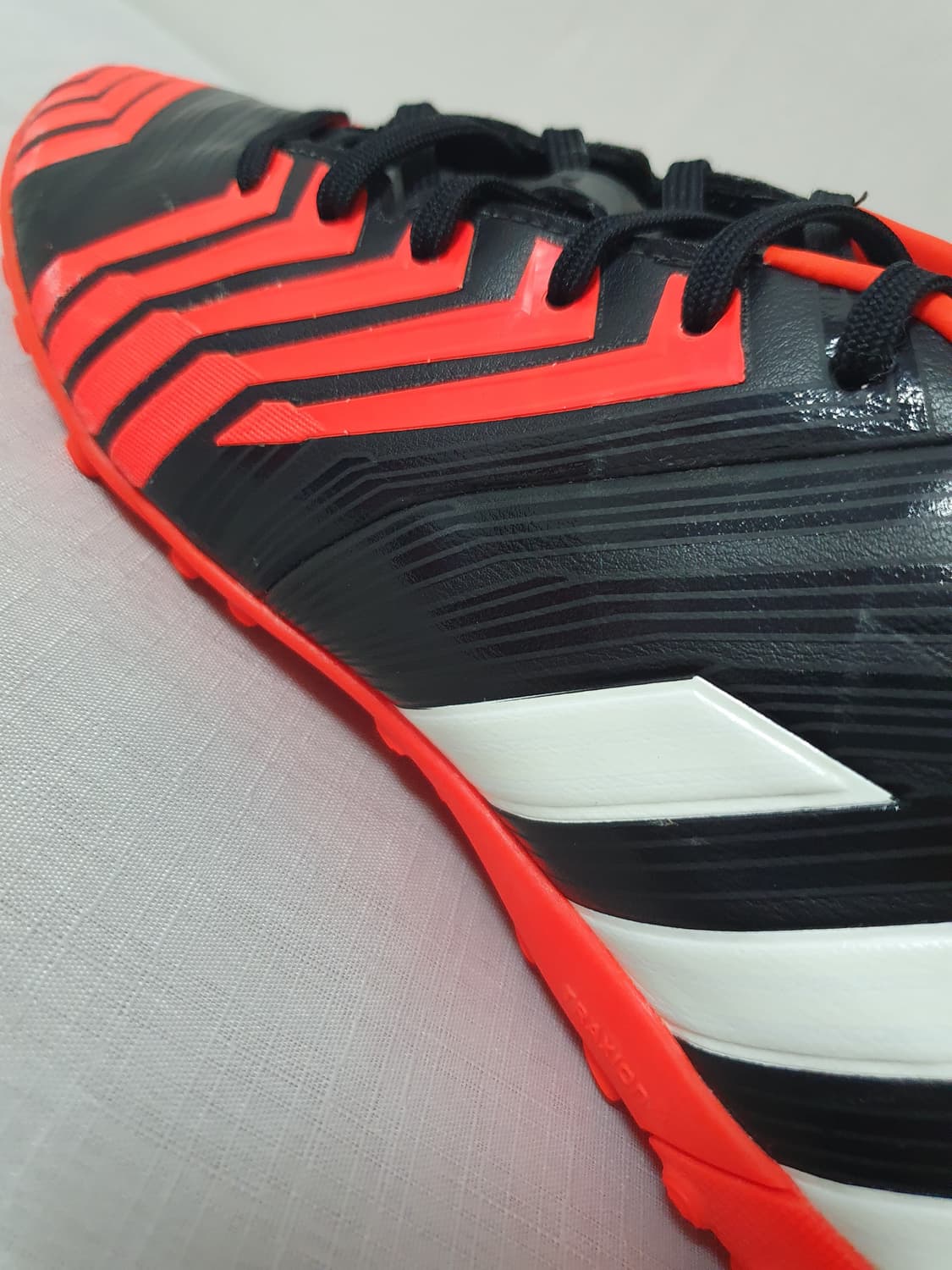 285mm 아디다스 풋살화 압솔라도 인스팅트 TF  상품이미지8