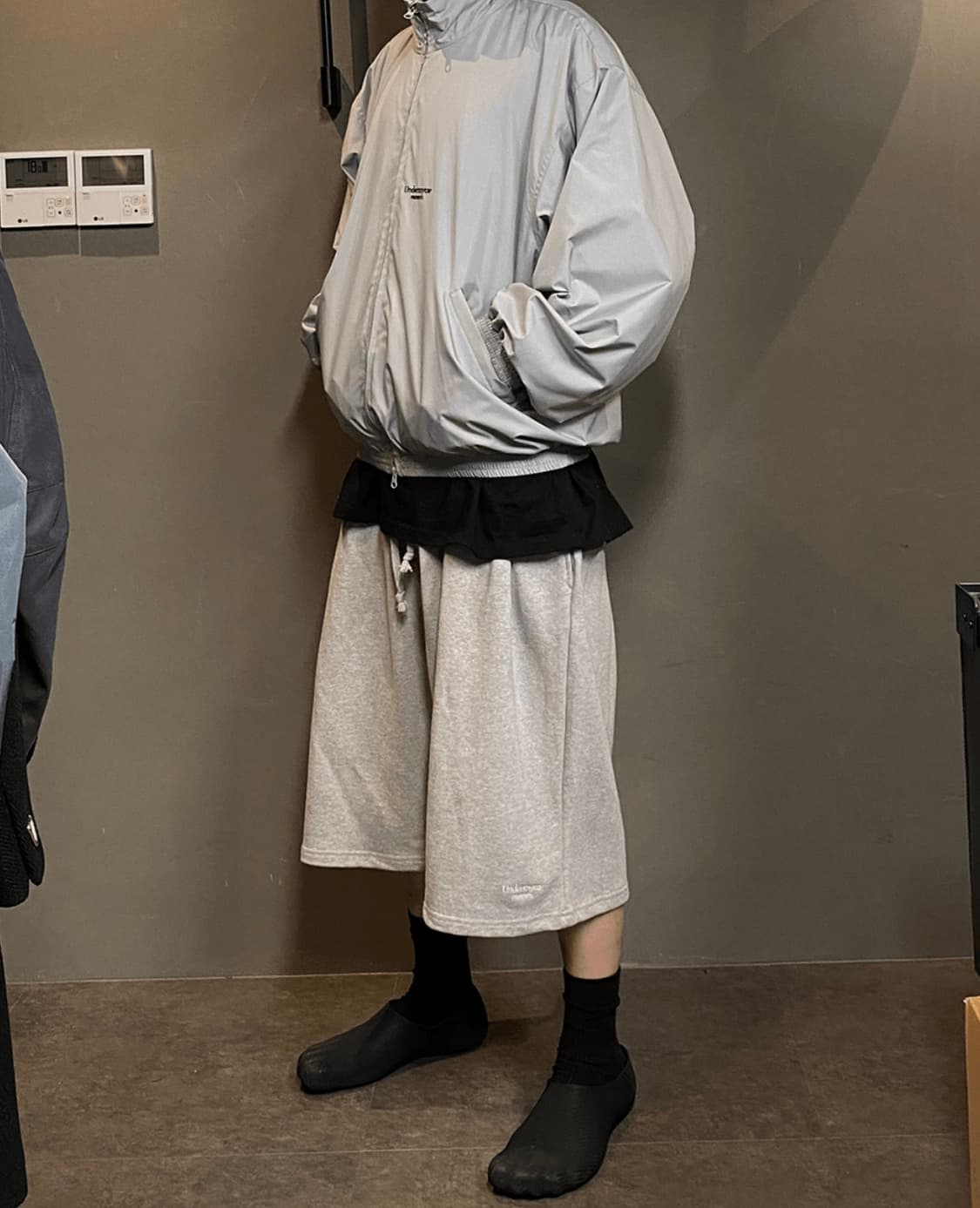 (새상품) 언더마이카 버뮤다 스웻팬츠 반바지 상품이미지5