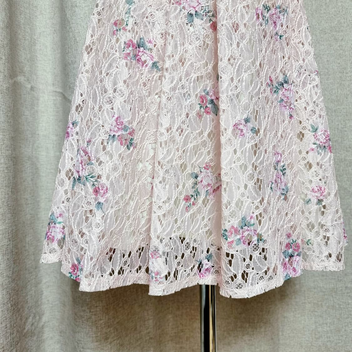 리즈리사 스커트 딸기우유 치마 (55) 1회착+손세탁완료/준새상품 상품이미지3