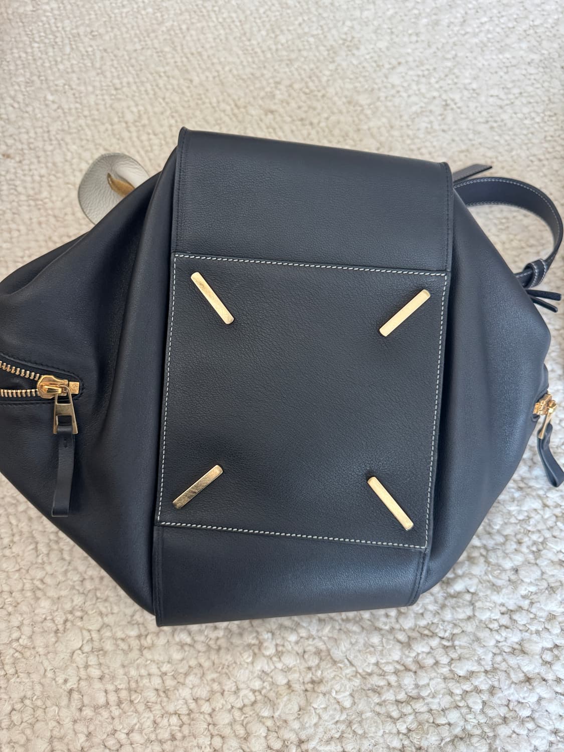 로에베 폰드 쇼퍼백 블랙 상품이미지7