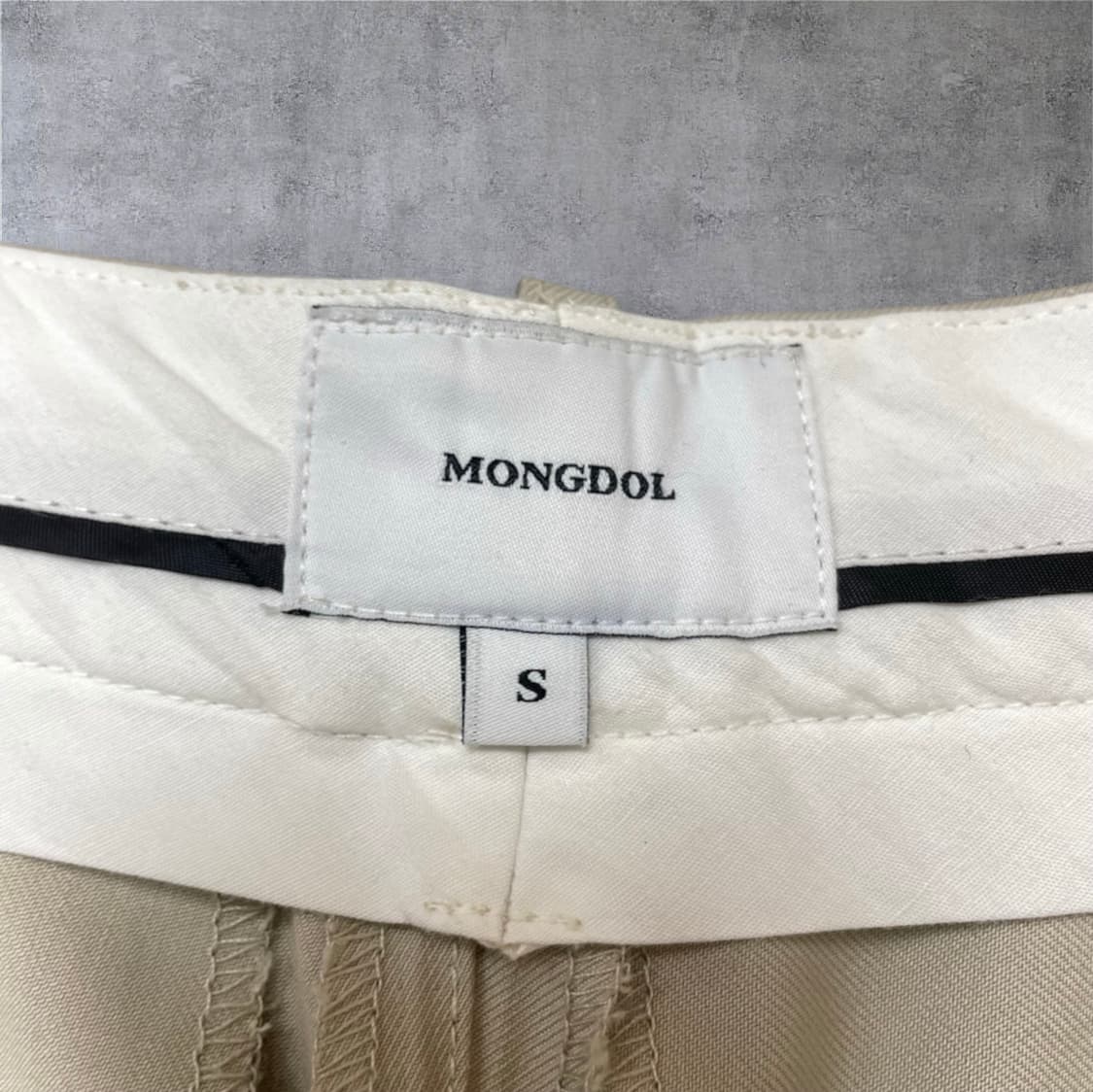 몽돌 Mongdol 라이트 베이지 투턱 와이드 슬랙스 팬츠 S 상품이미지3