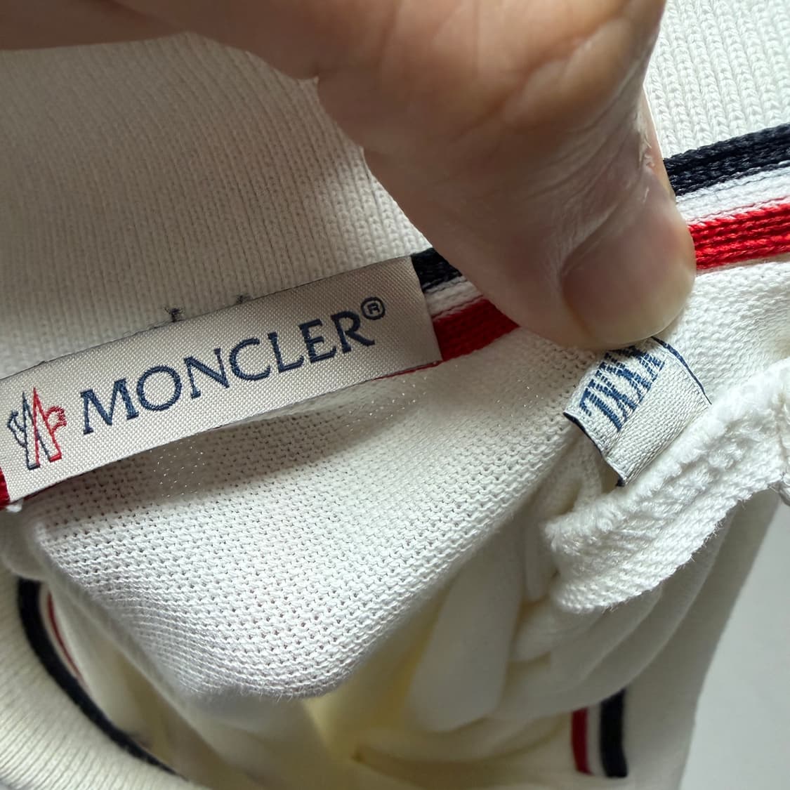[3XL] 몽클레어 카라티 피케티 화이트 상품이미지5