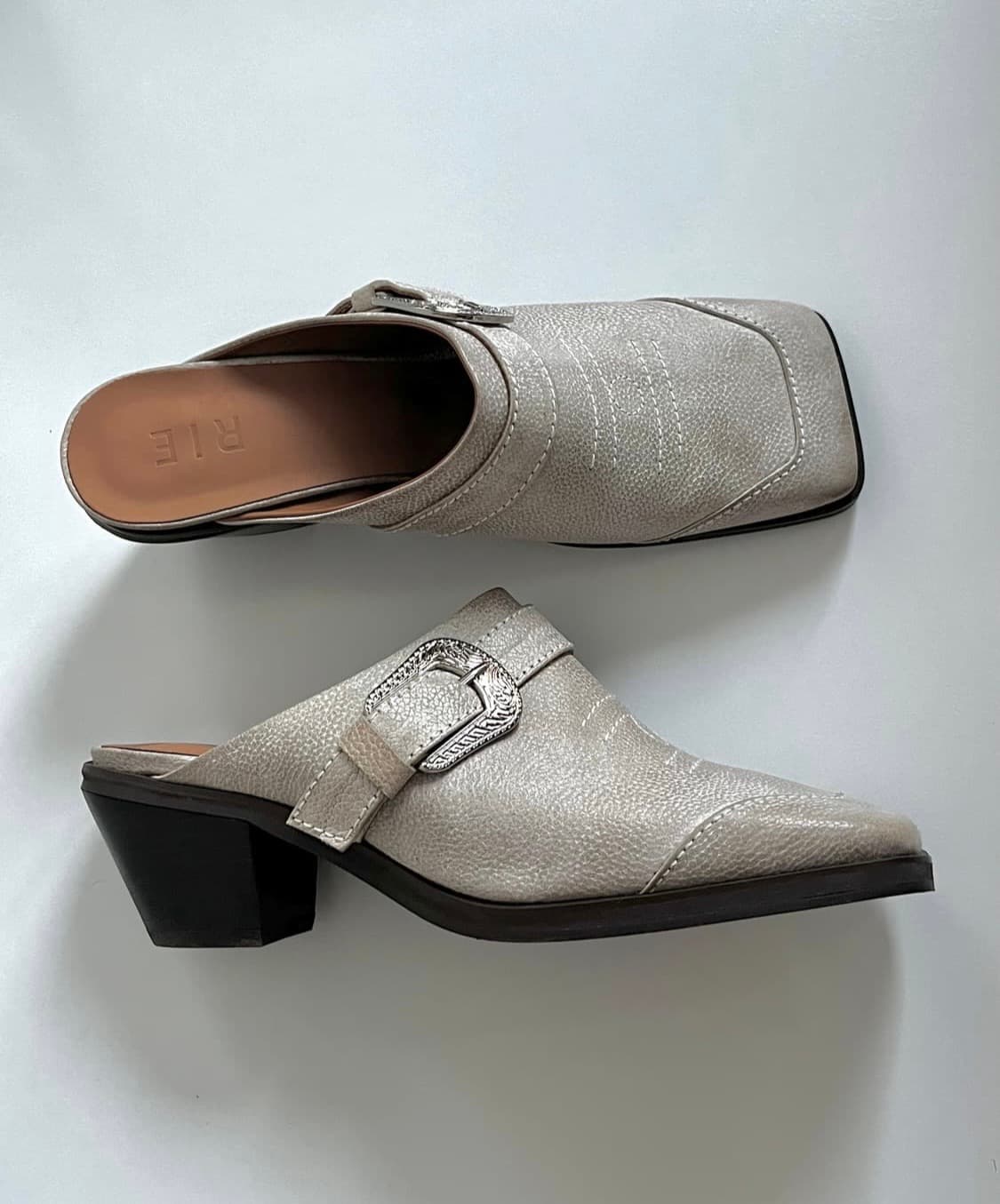 RIE 웨스턴 클로그 뮬 245사이즈 상품이미지1