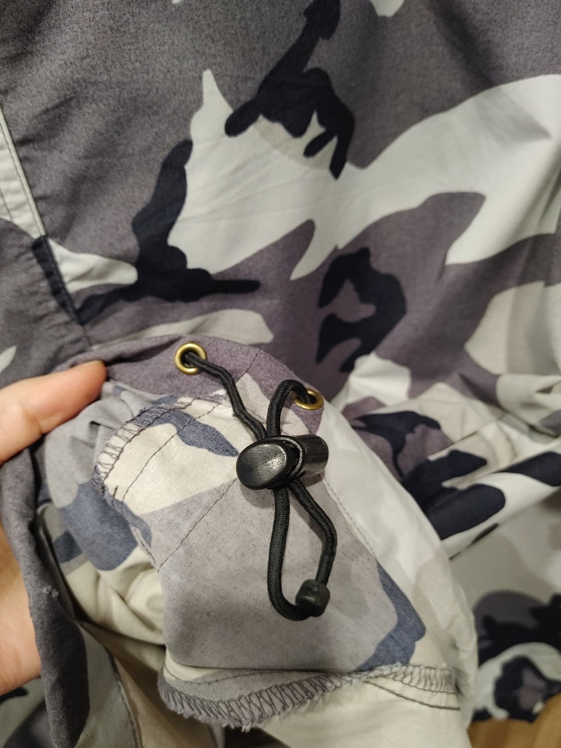 무배) 칼하트 카모 바람막이 아노락 자켓 - M 상품이미지7