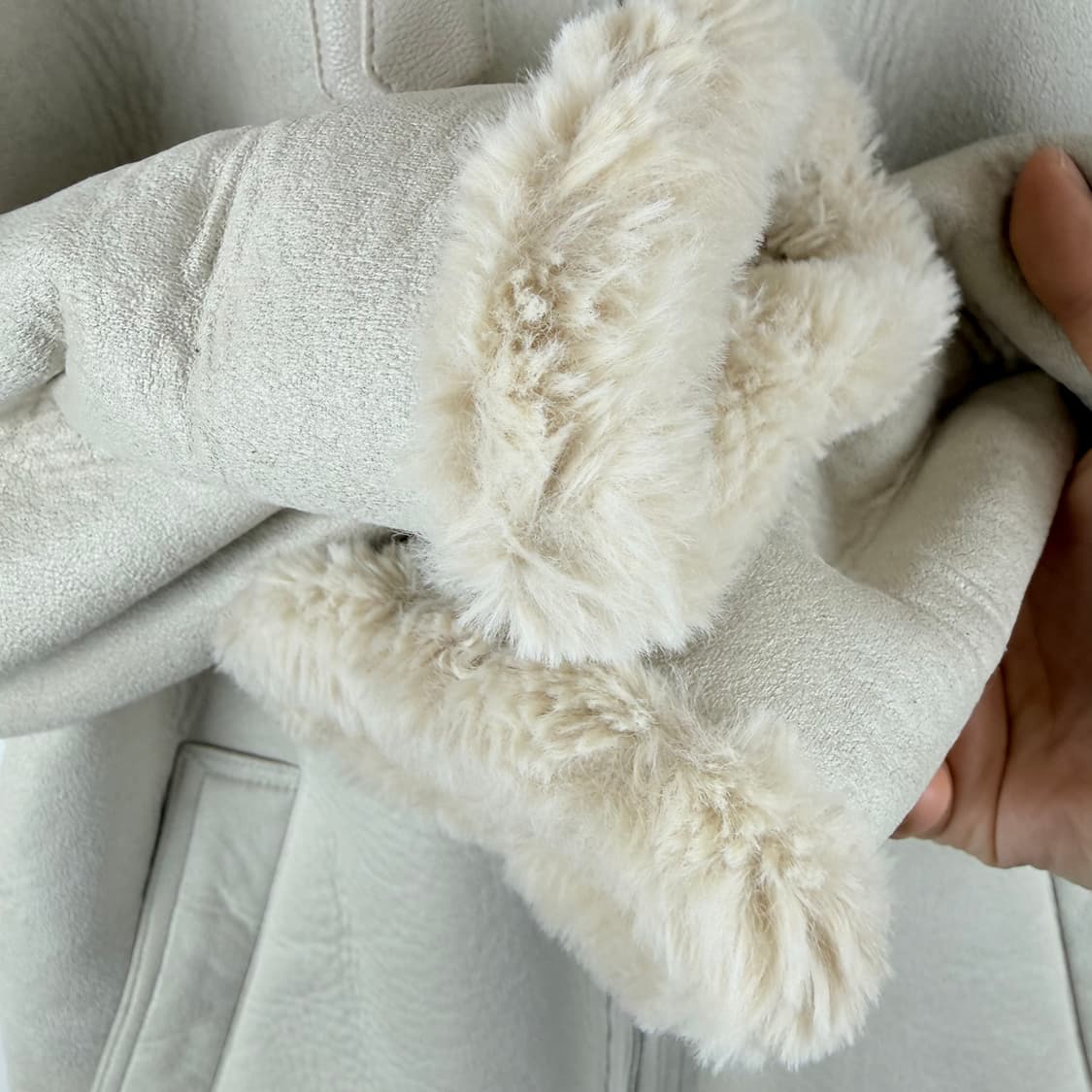 (S) 게스 무스탕 롱 코트 아이보리 상품이미지5