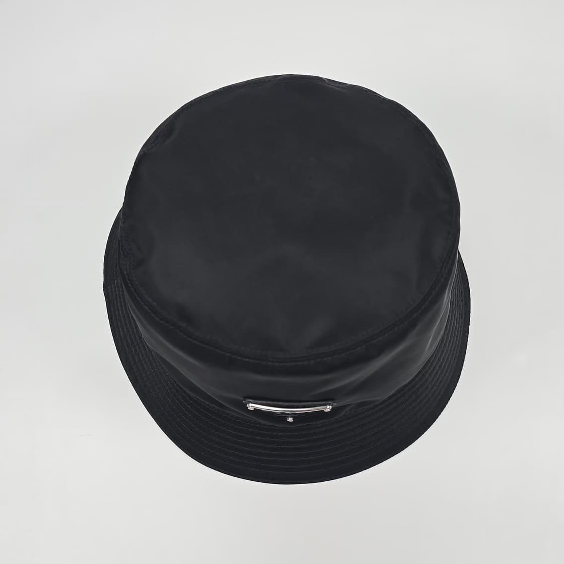 프라다 리나일론 버킷 햇 ( 58cm ) 상품이미지5