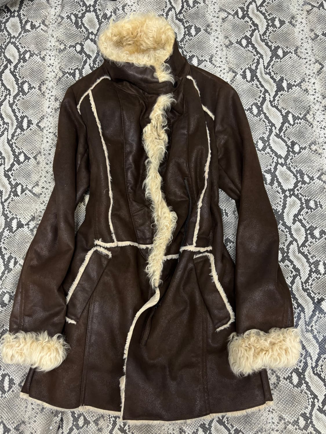 [Renoma] Fur Trimming Brown Jacket 상품이미지3