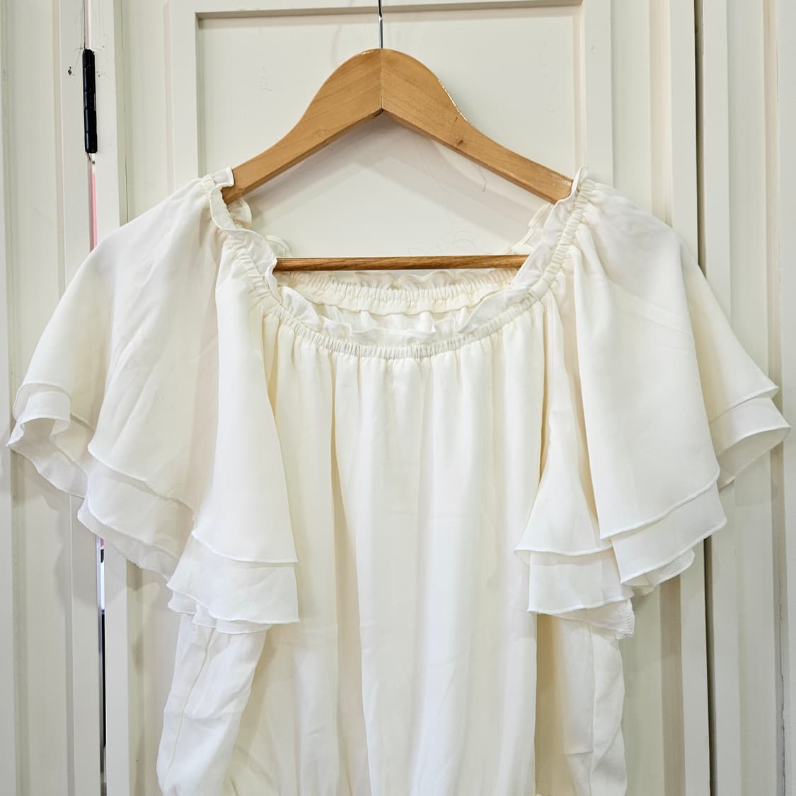 (INGNI) 오프숄더 프릴 블라우스 새상품 상품이미지2