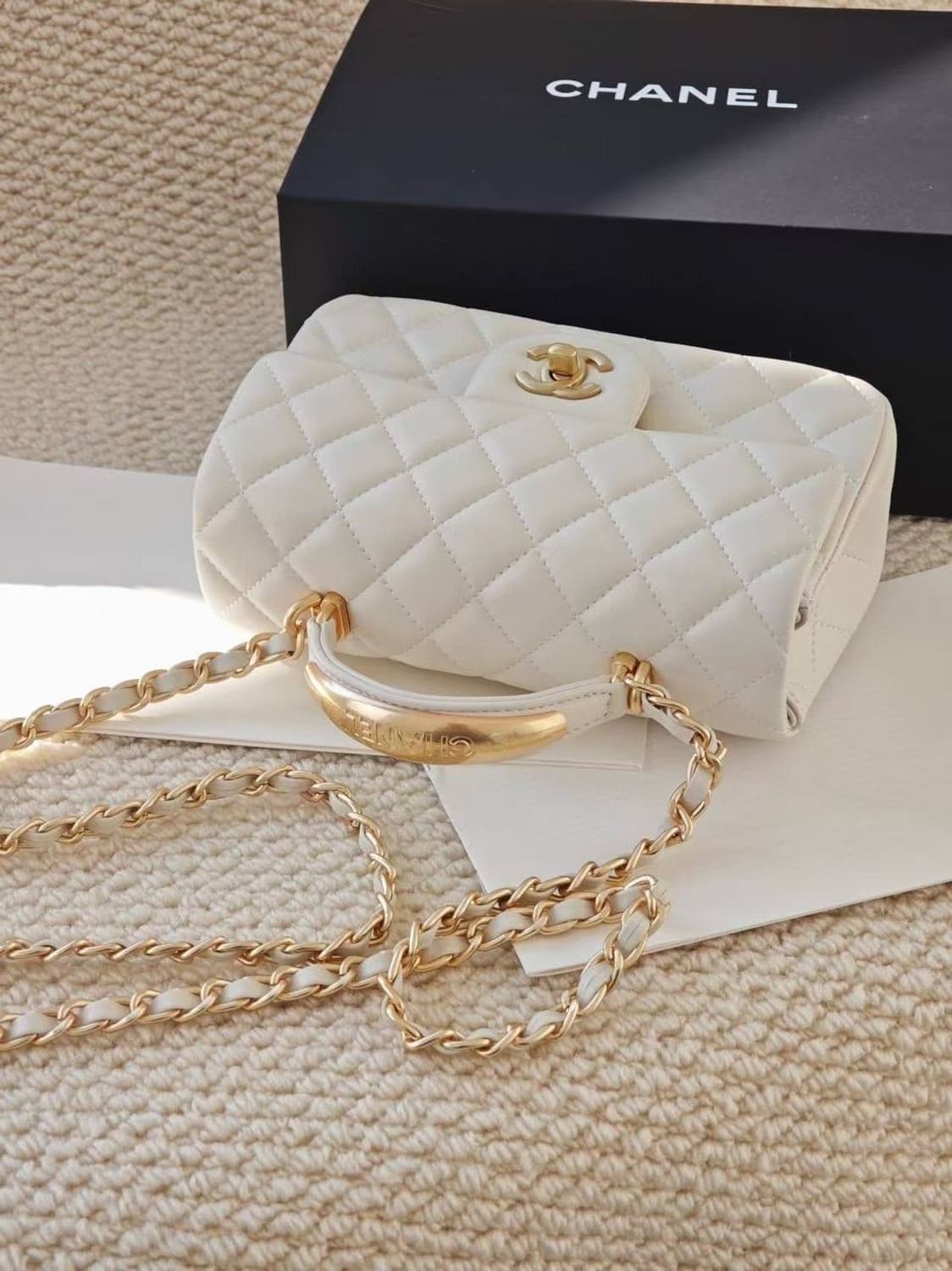 샤넬 핸들 미니 플랩 백 상품이미지7