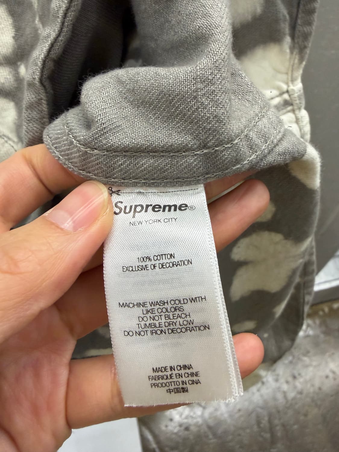 Supreme hooded denim shirt bleached 25SS 상품이미지7