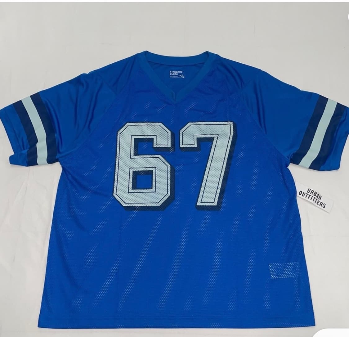 어반아웃피터스 풋볼 져지티  상품이미지1