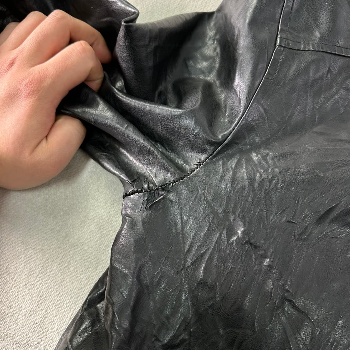 95 리바이스 00s 가죽 라이더 자켓 상품이미지3