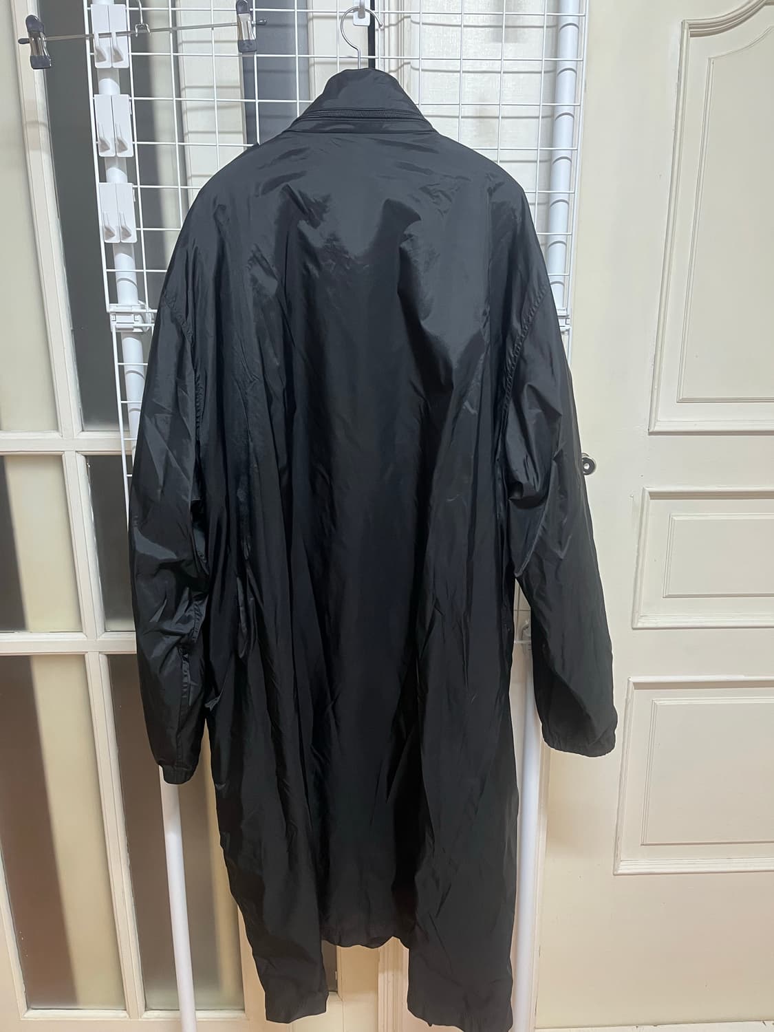 [48]발렌시아가 레인코트 상품이미지2