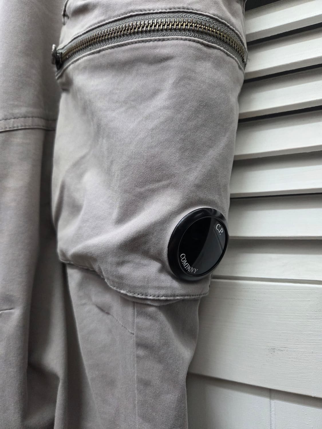 씨피컴퍼니 고글 와펜 카고 팬츠 상품이미지2