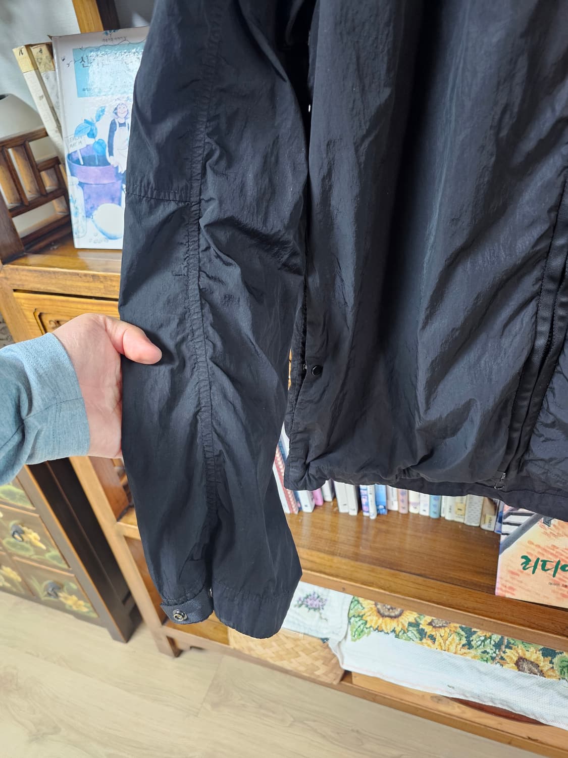 거의 새상품 씨피 CP컴퍼니 고글 자켓 XL 팔아요 상품이미지5