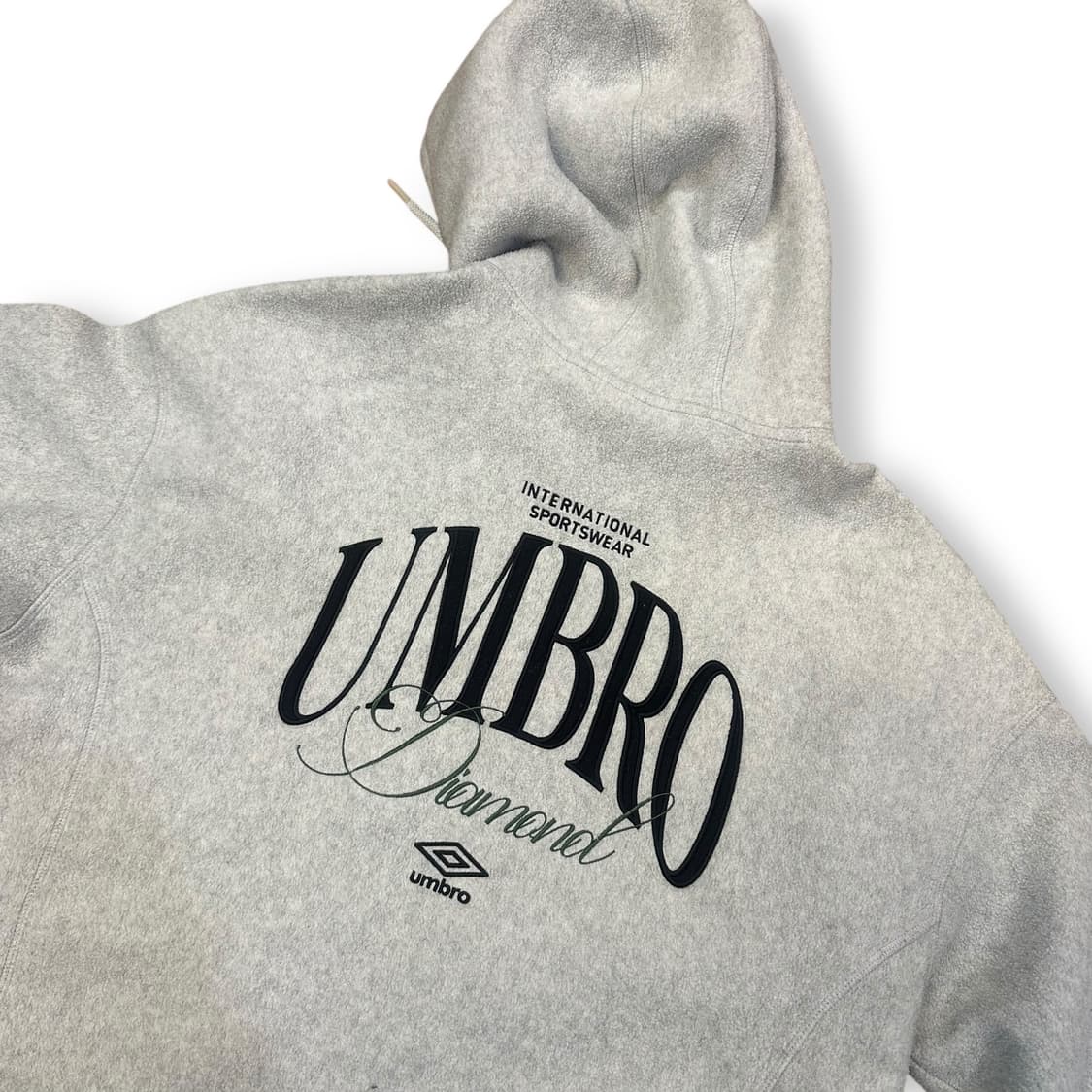 엄브로 크롭 후리스 후드티 상품이미지4