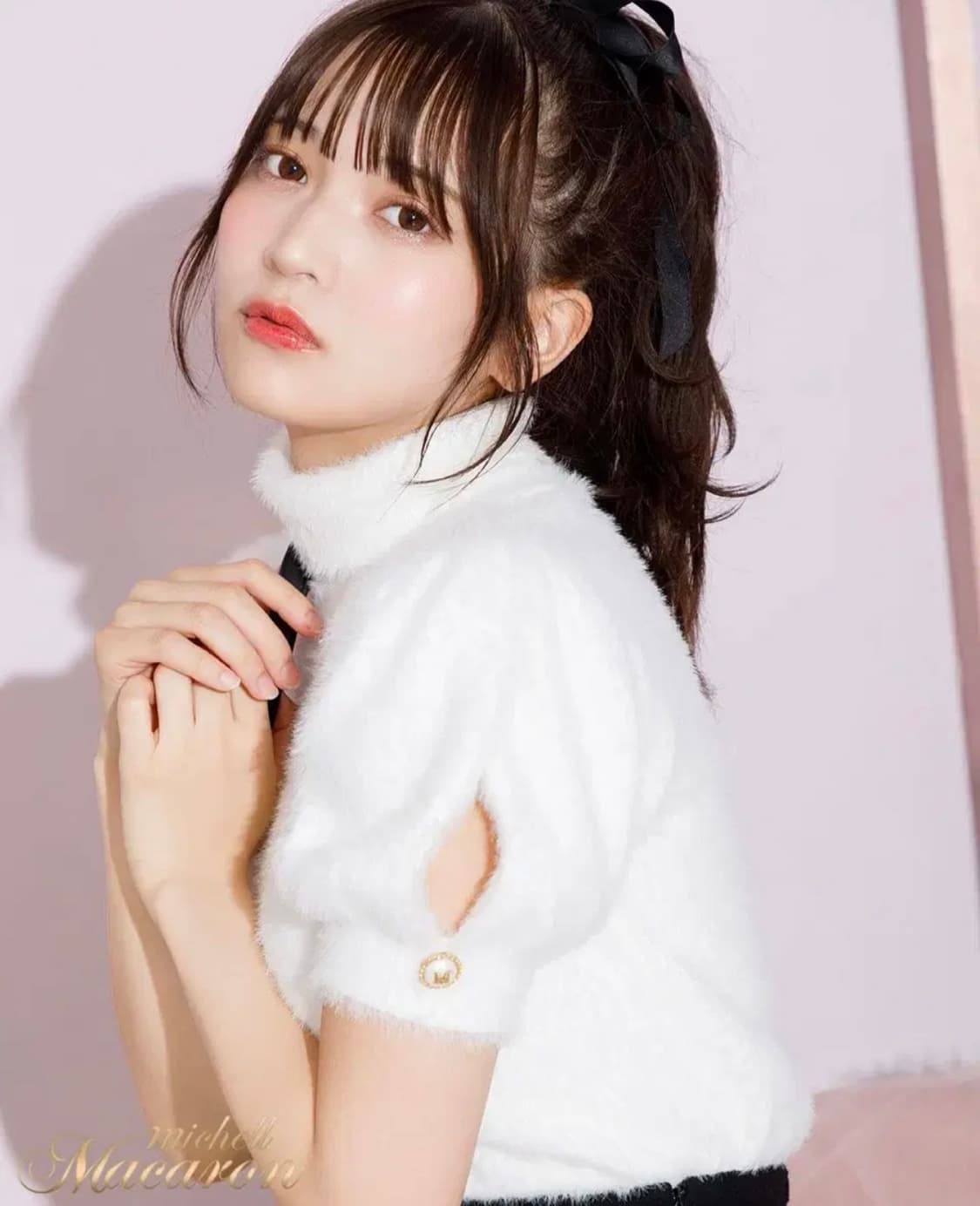 미셸마카롱 샤기 니트 탑스 화이트 상품이미지1